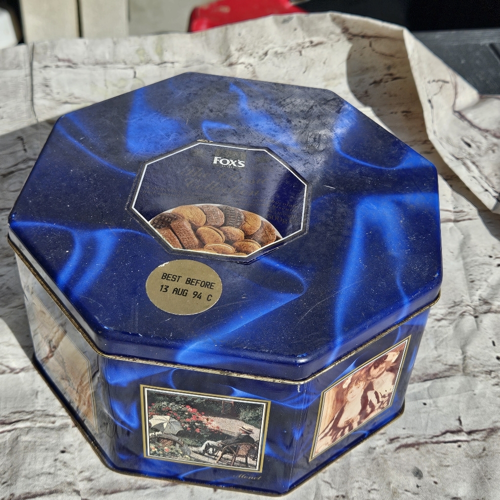 Vintage FOX'S‎ CREAM COOKIE TIN CAN 1994